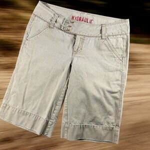 Hydraulic Bermuda Shorts Women 11/12 Tan Khaki Flat Front 100% Cotton Casual
